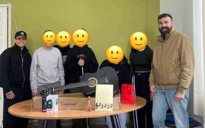 Οι συνιδιοκτήτες του coffee – bar “Big up” υποστηρίζουν έμπρακτα το Κ.Ε.Α.Τ. παράρτημα στη Θεσσαλονίκη.